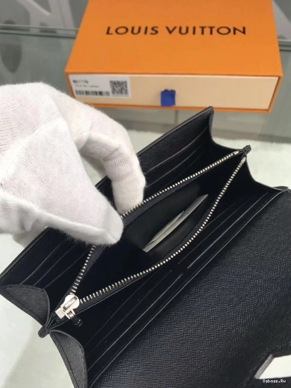 Vuitton Louis Twist Wallet 0210